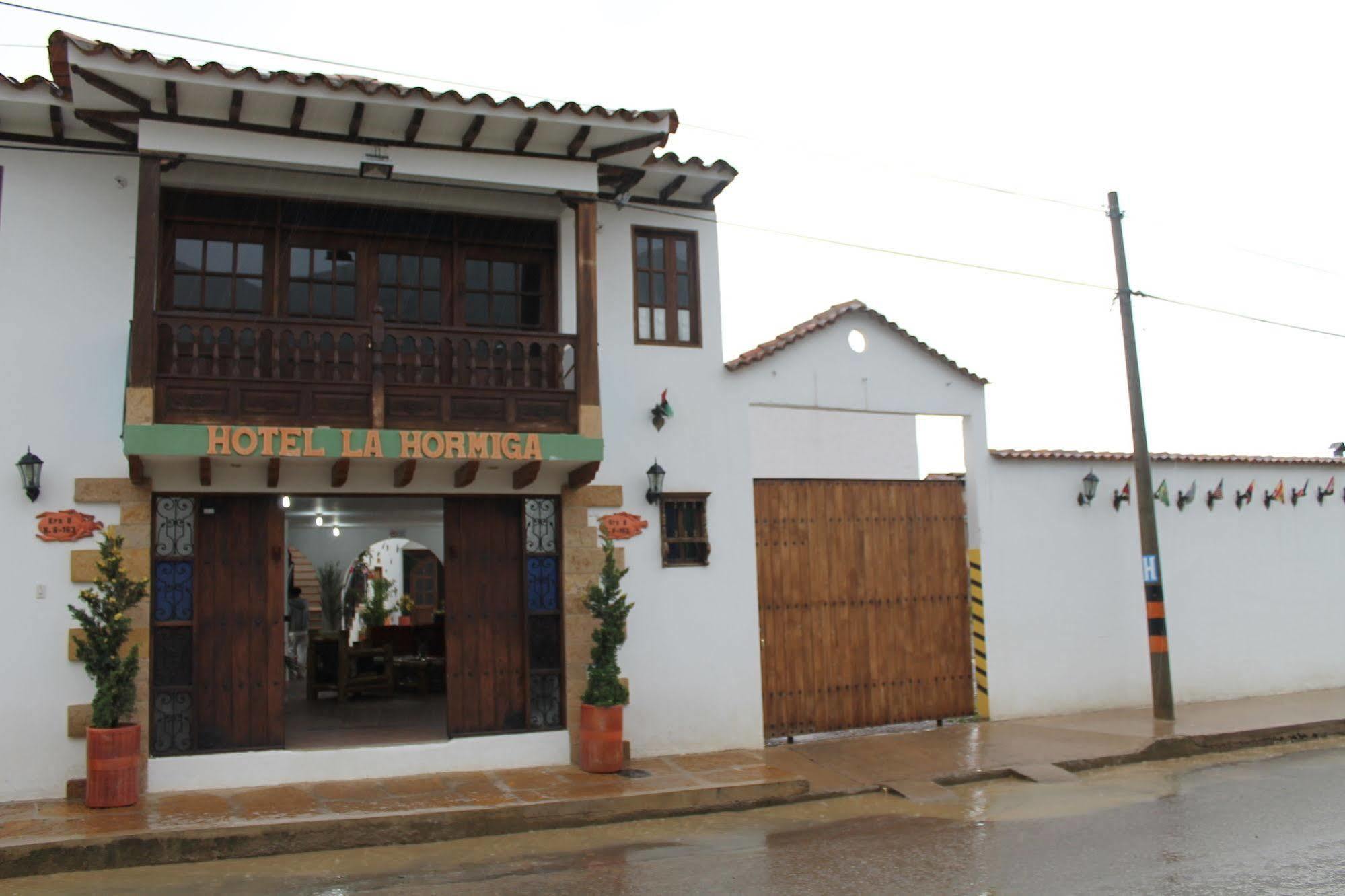 Hotel La Hormiga Villa De Leyva Bagian luar foto
